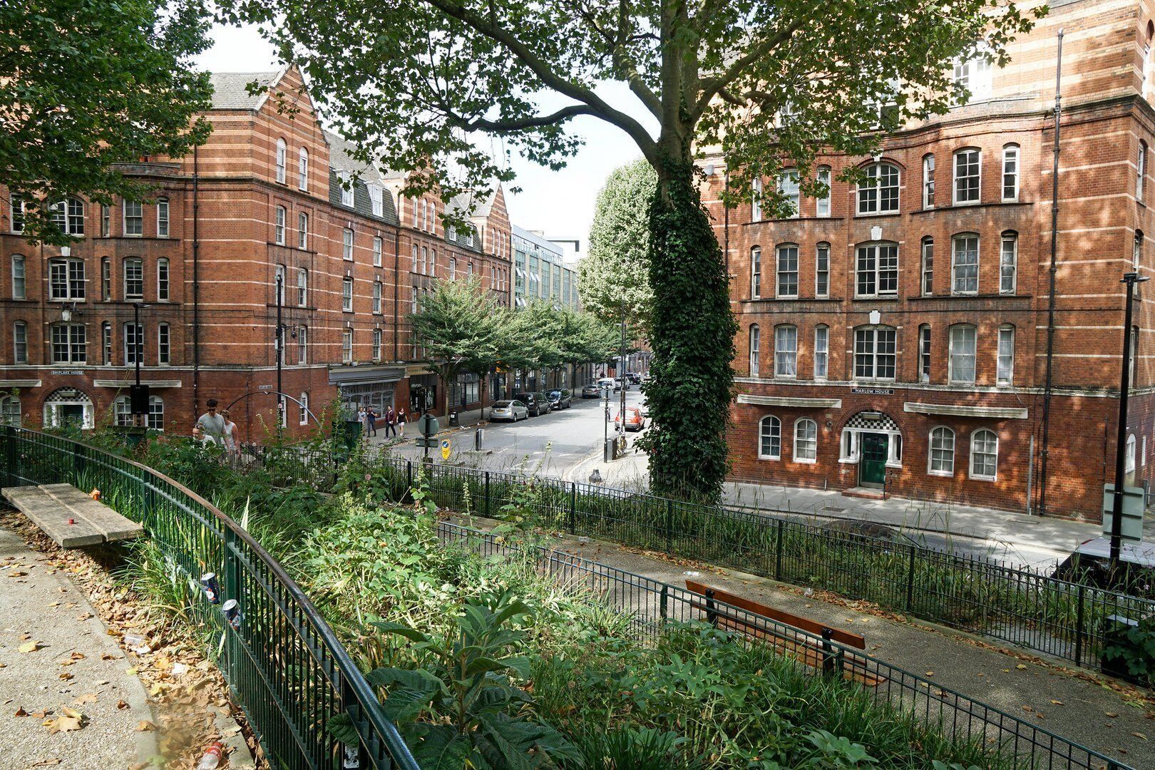 arnold circus london
