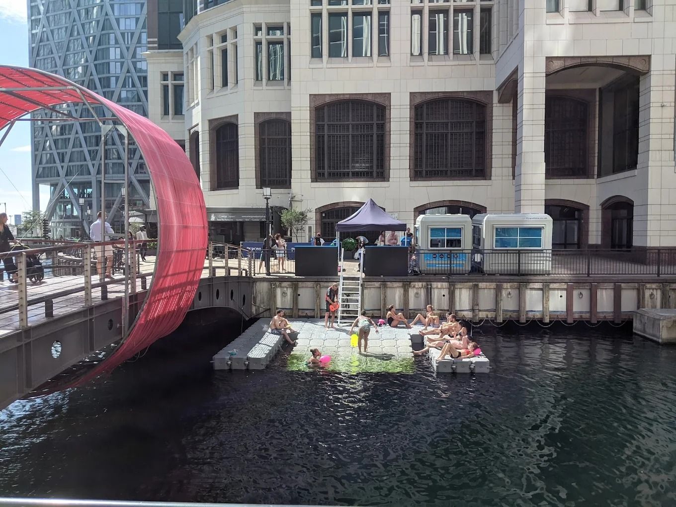 canary wharf open water swimming 