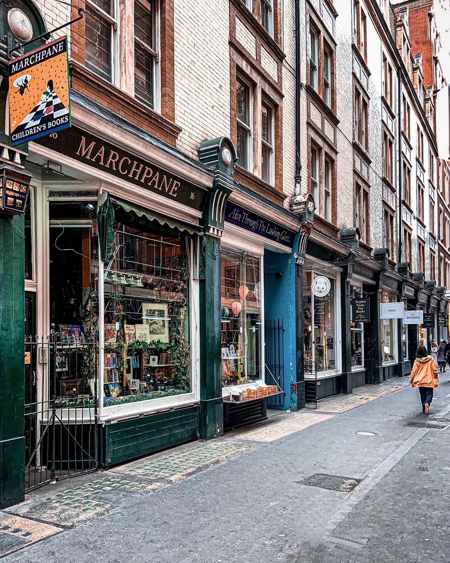 a booklovers guide to london